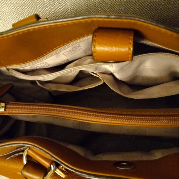 Michael Kors Leather Purse - Picture 6 of 8